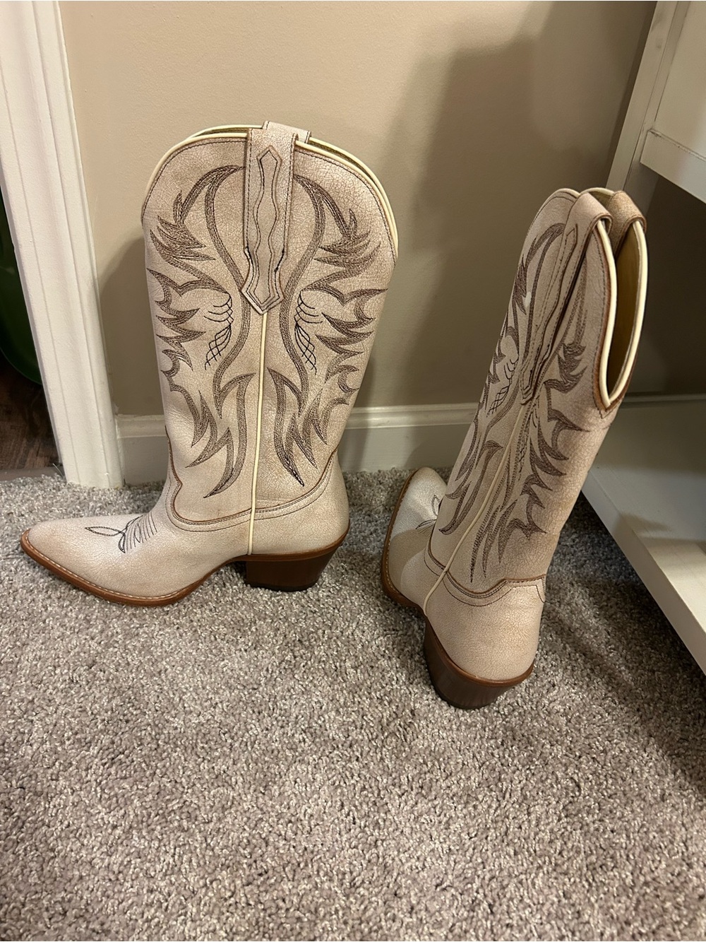 Idyllwind charmed life Western Cowboy Boots distressed white/ cream size 10 - Picture 5 of 5